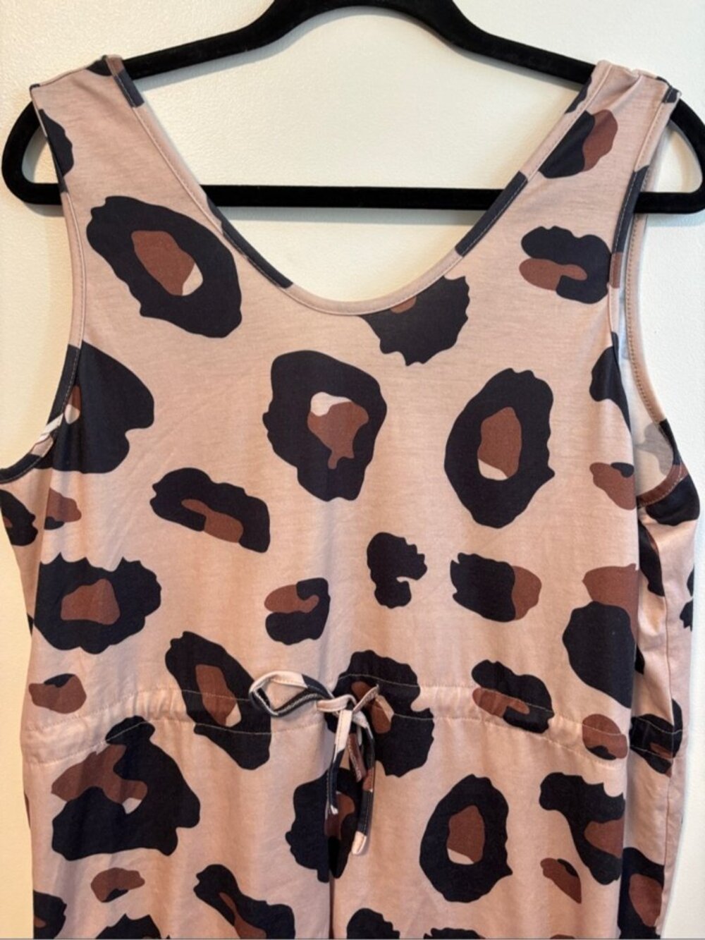 ⭐ 3 for $15 Sleeveless Leopard Print Drawstring Mini Dress - Taupe/Brown - Picture 3 of 5